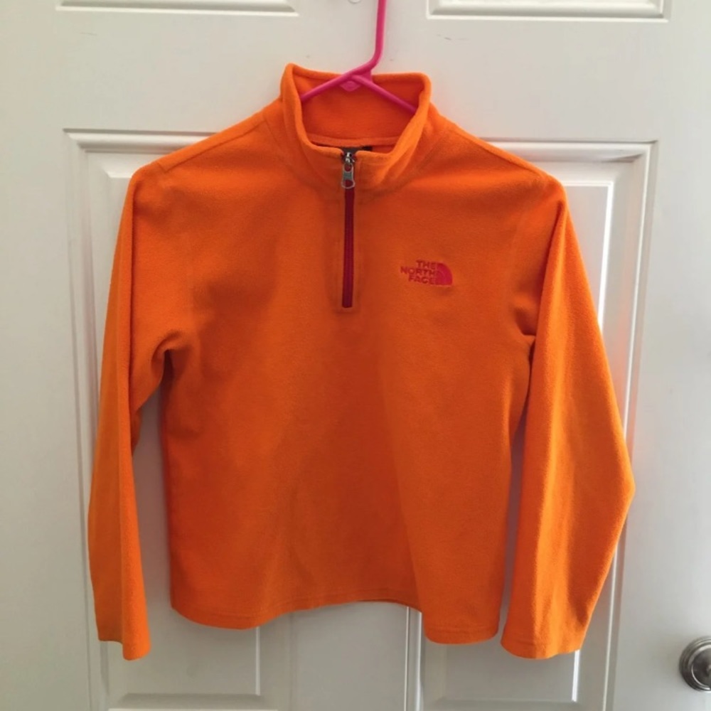The North Face pullover 
youth size 10/12 medium